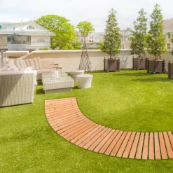 VEVOR Wooden Garden Pathway, 8 ft x 17 in, Non-Slip Curved Garden Walkway, Roll Out Cedar Outdoor Walkway Path with Wire Rope Connection, Decorative Lawn Paver for Backyard Boardwalk Wedding Party